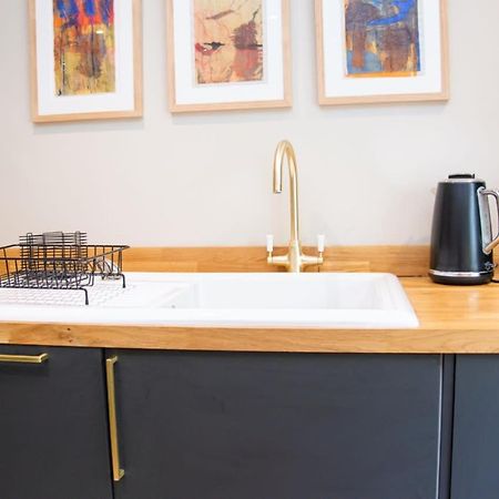 Unique 2 Bed In The Heart Of Bath With Parking Apartment Exterior foto