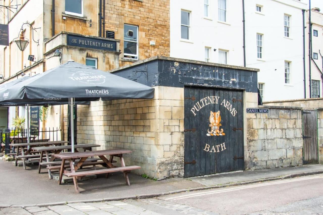 Unique 2 Bed In The Heart Of Bath With Parking Apartment Exterior foto