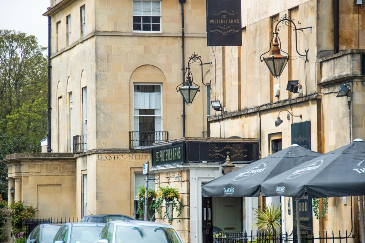 Unique 2 Bed In The Heart Of Bath With Parking Apartment Exterior foto